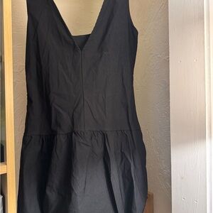Black Sleeveless Dress